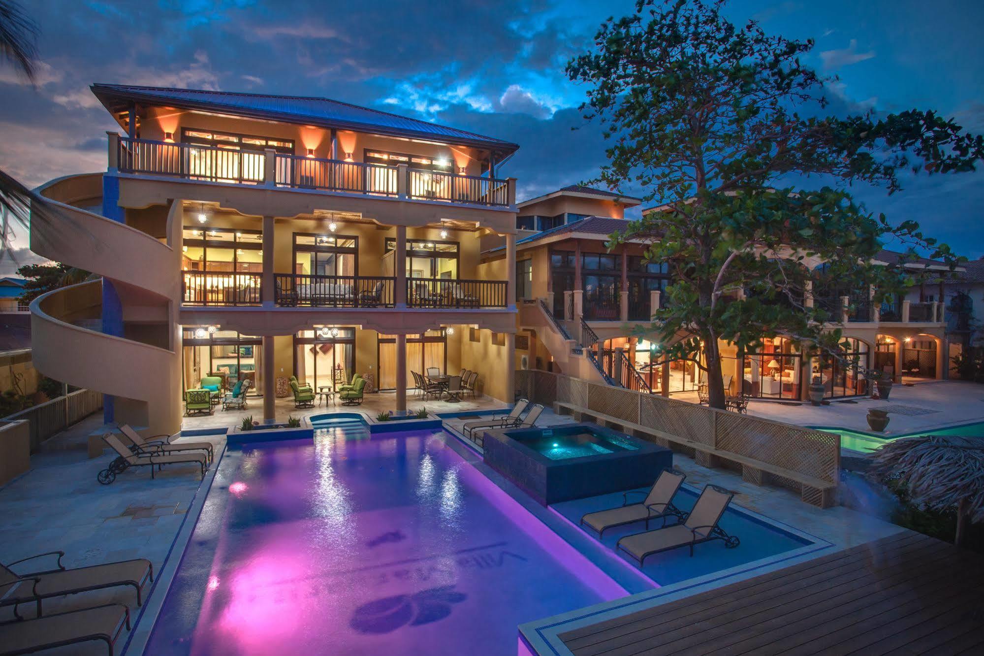 Villa Margarita At Jaguar Reef Hopkins Buitenkant foto